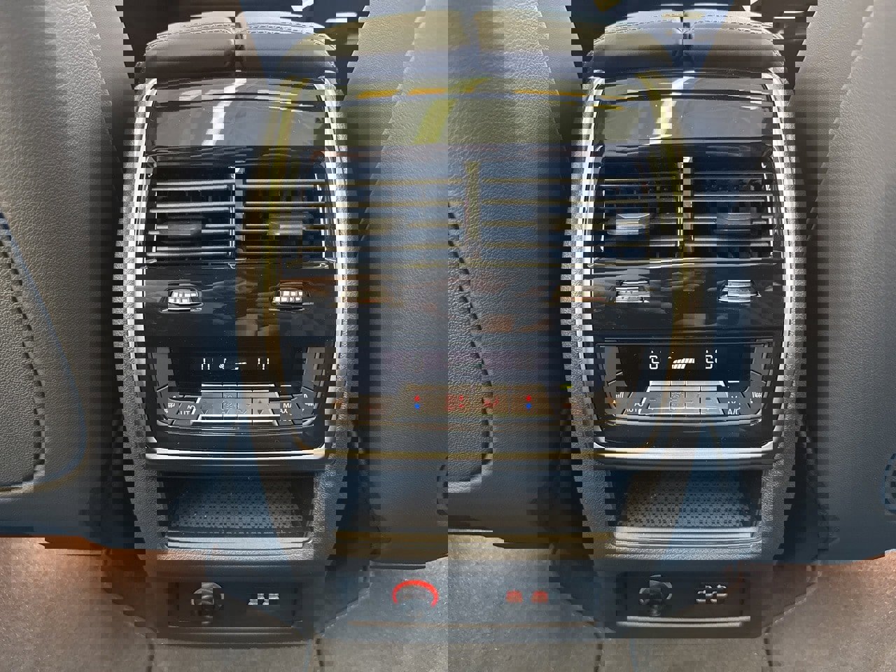 New 2026 BMW X7 xDrive40i w/ M Sport Package image 50