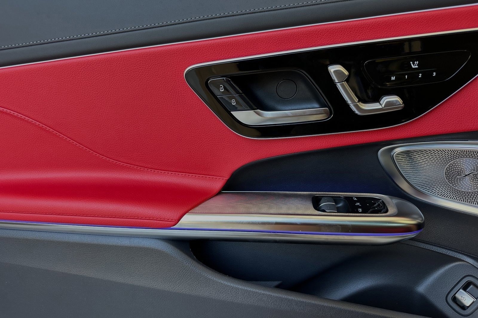 New 2024 Mercedes-Benz CLE 300 4MATIC Coupe image 8