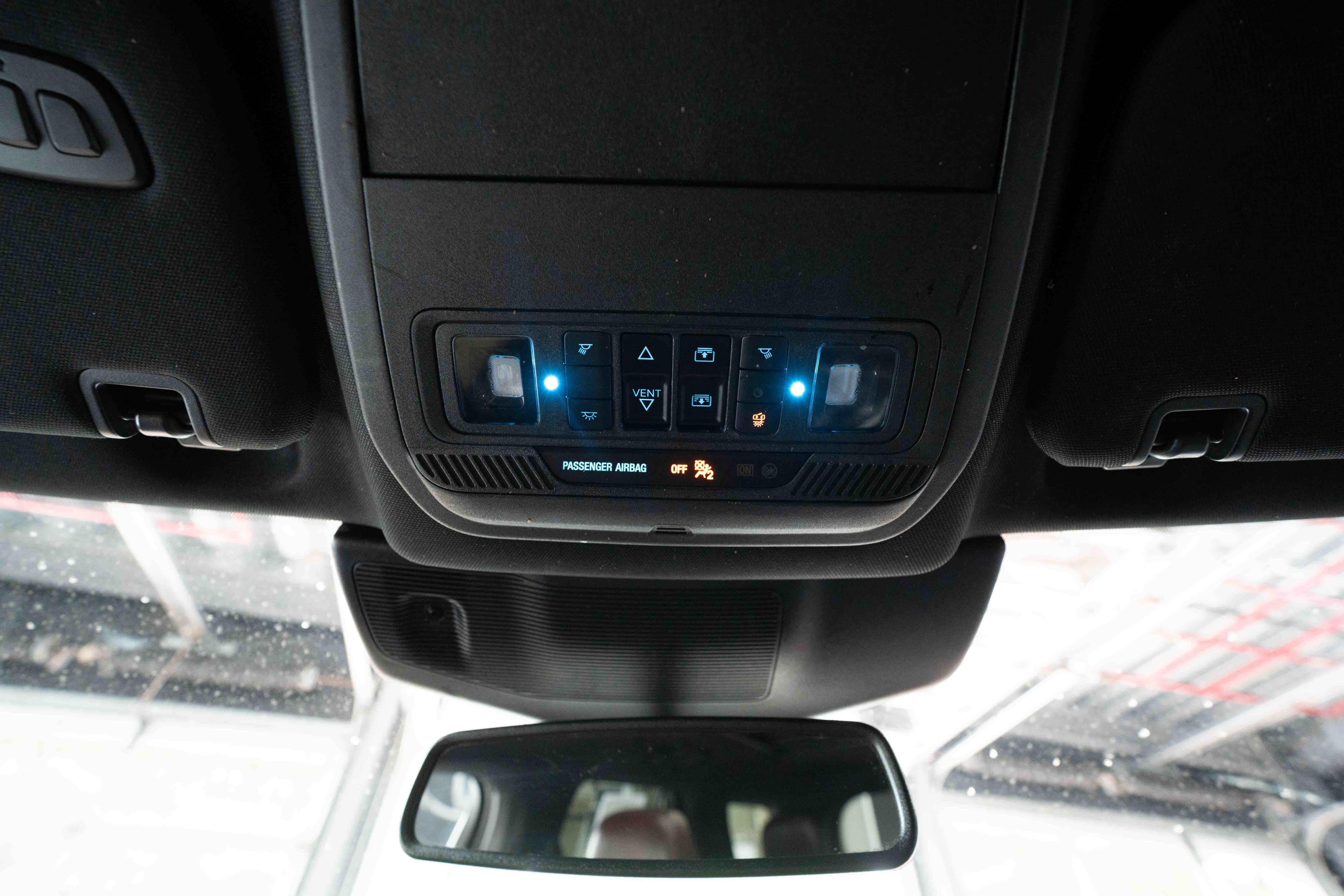 Used 2023 Ford Explorer Platinum w/ Technology Package AWD/4WD image 18