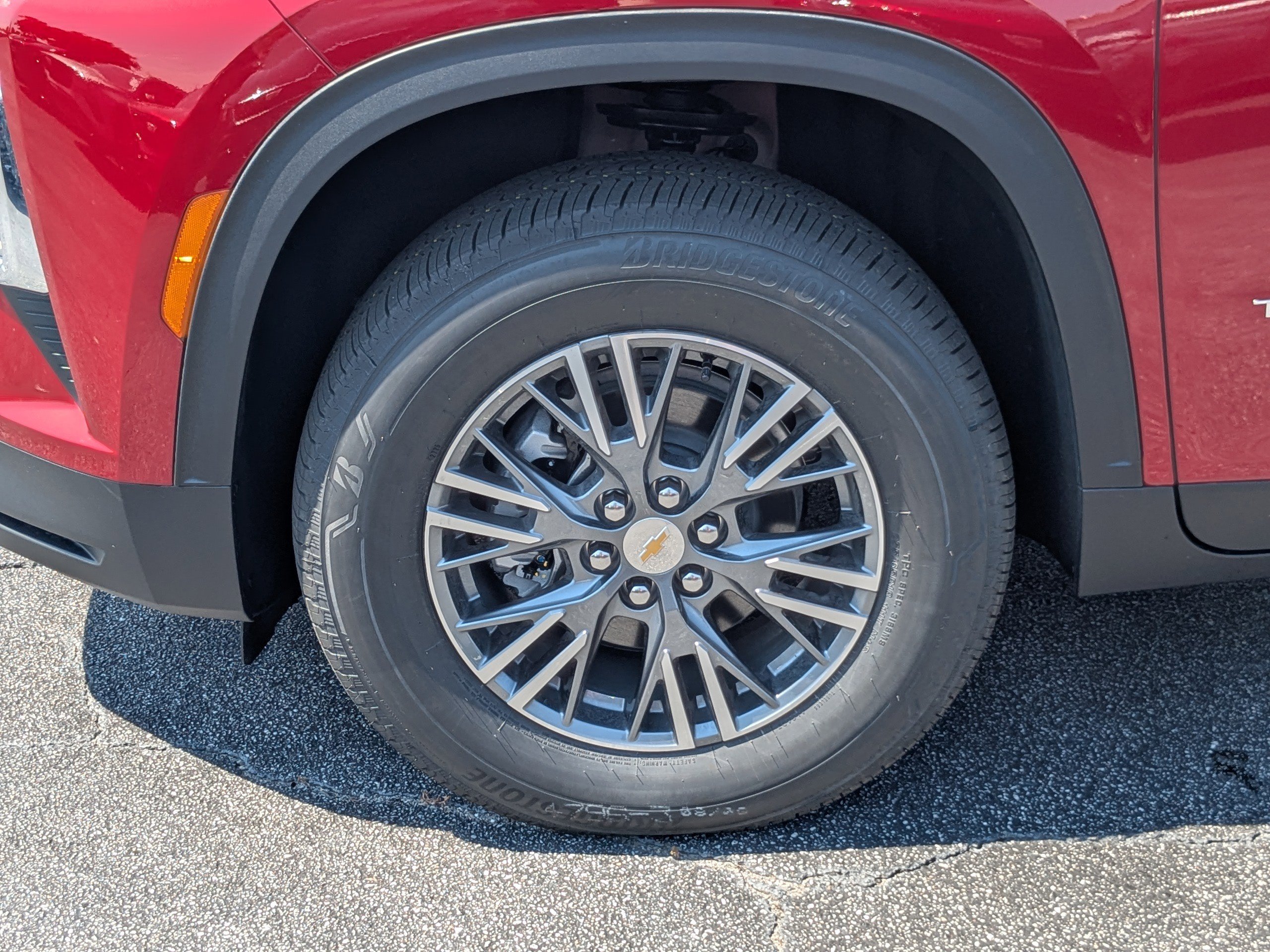 New 2026 Chevrolet Traverse LT image 38