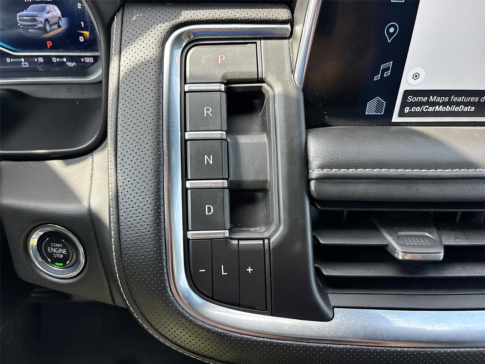 Used 2023 Chevrolet Suburban Premier image 20