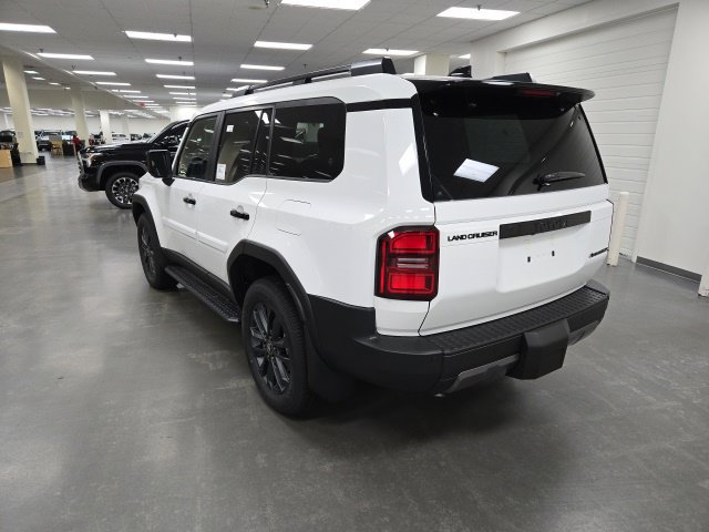 New 2027 Toyota Land Cruiser AWD/4WD image 4