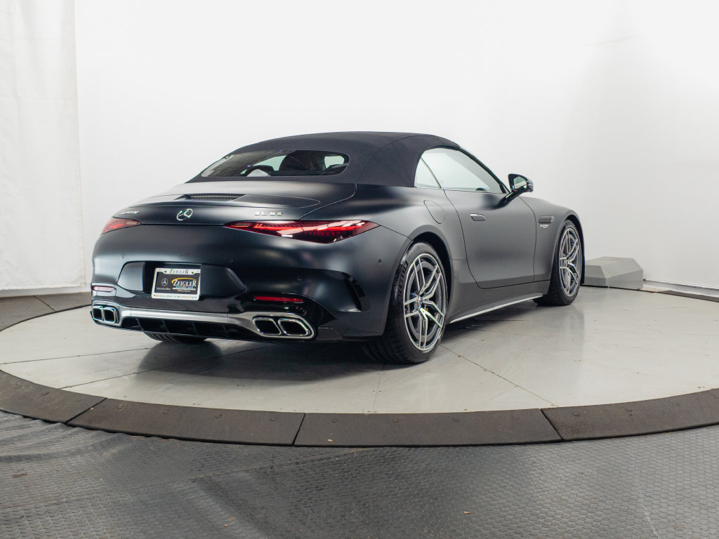 Certified 2024 Mercedes-Benz SL 63 AMG 4MATIC w/ Manufactur Interior Package image 33