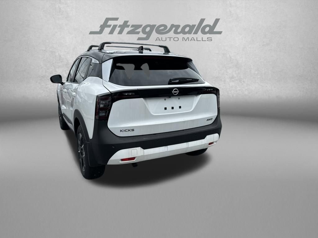 New 2026 Nissan Kicks SV w/ SV Premium Package image 5
