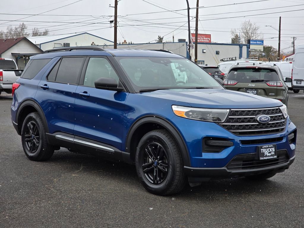 Used 2020 Ford Explorer XLT w/ Comfort Package image 7