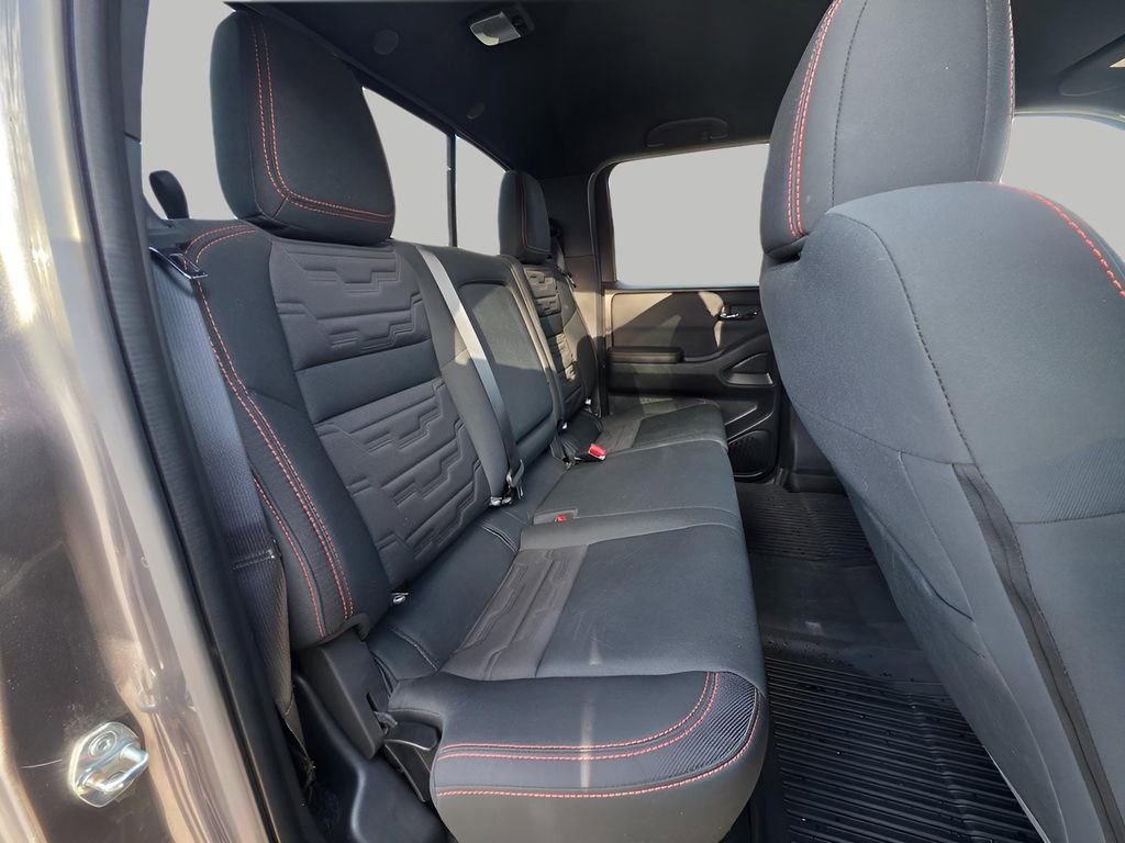 Used 2024 Nissan Frontier PRO-4X w/ Technology Package image 7