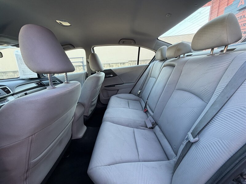 Used 2015 Honda Accord LX image 24