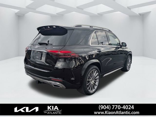 Used 2024 Mercedes-Benz GLE 350 4MATIC image 3