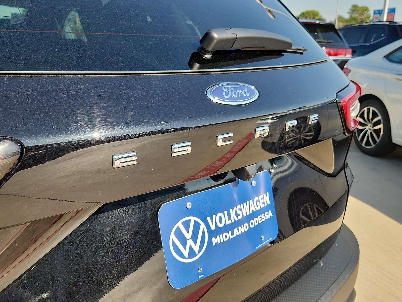 Used 2025 Ford Escape ST-Line FWD image 8
