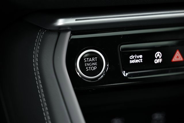 New 2025 Audi Q5 Premium Plus image 38