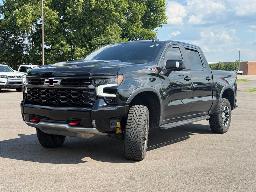 Used 2024 Chevrolet Silverado 1500 ZR2 w/ Technology Package AWD/4WD image 2