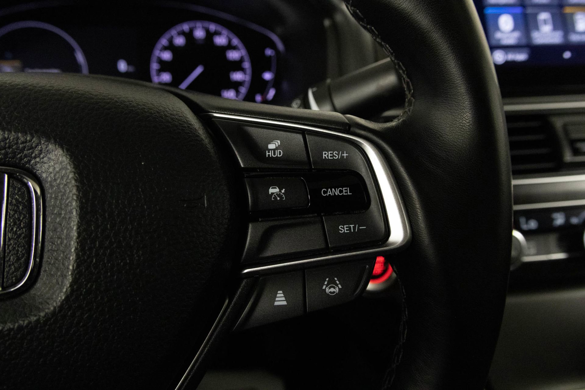 Used 2021 Honda Accord Touring image 28