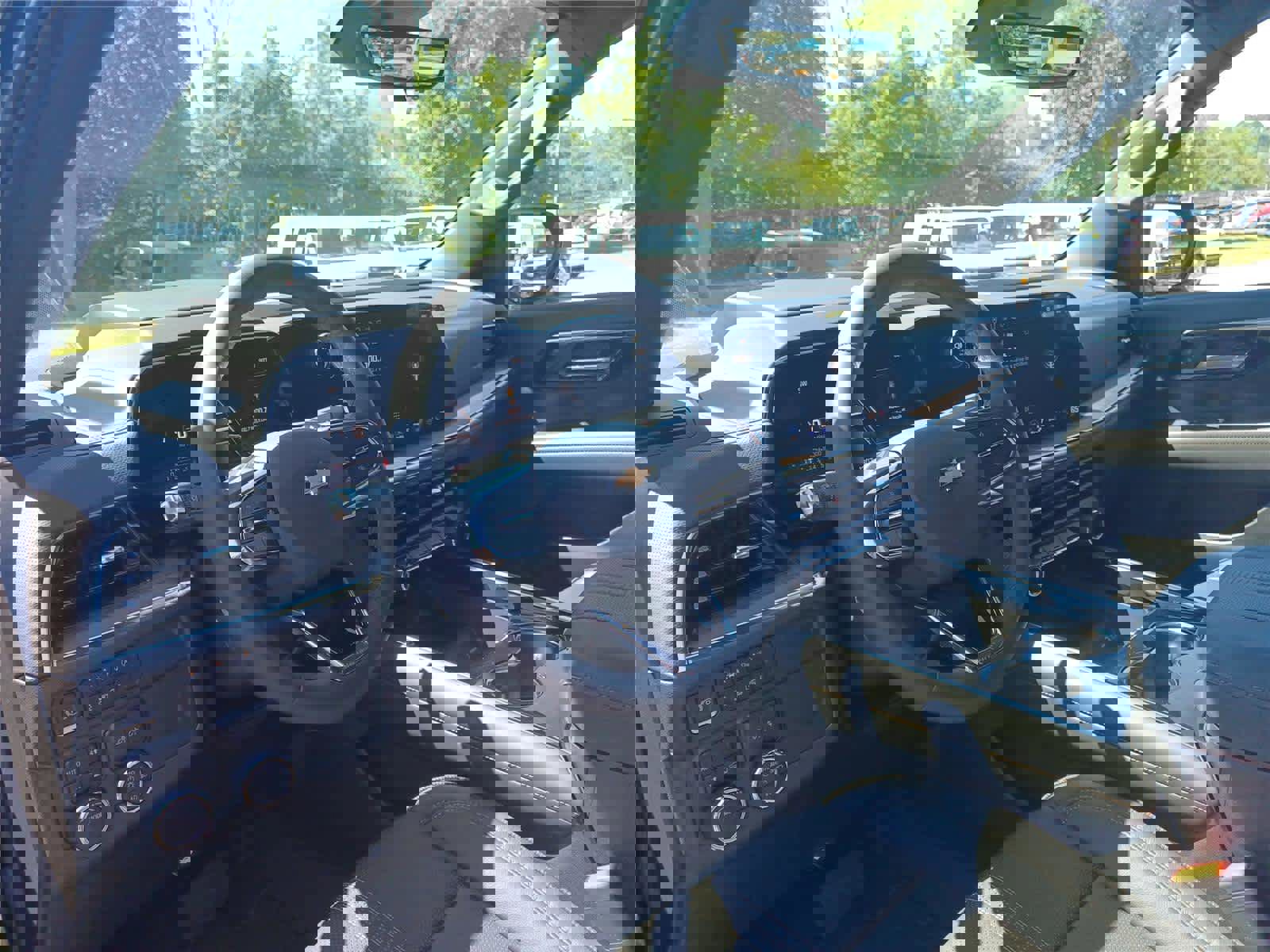 Used 2025 Chevrolet Tahoe High Country image 8