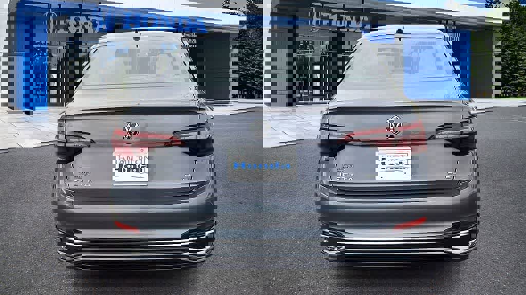 Used 2022 Volkswagen Jetta SEL FWD image 7