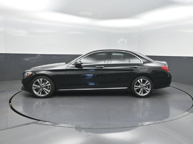 Used 2018 Mercedes-Benz C 300 Sedan image 3