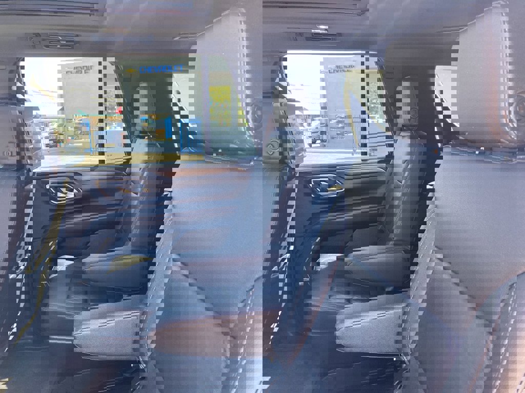 Used 2022 Chevrolet Tahoe Z71 w/ Z71 Off-Road Package image 20