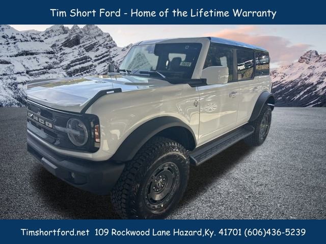 New 2025 Ford Bronco Outer Banks image 3
