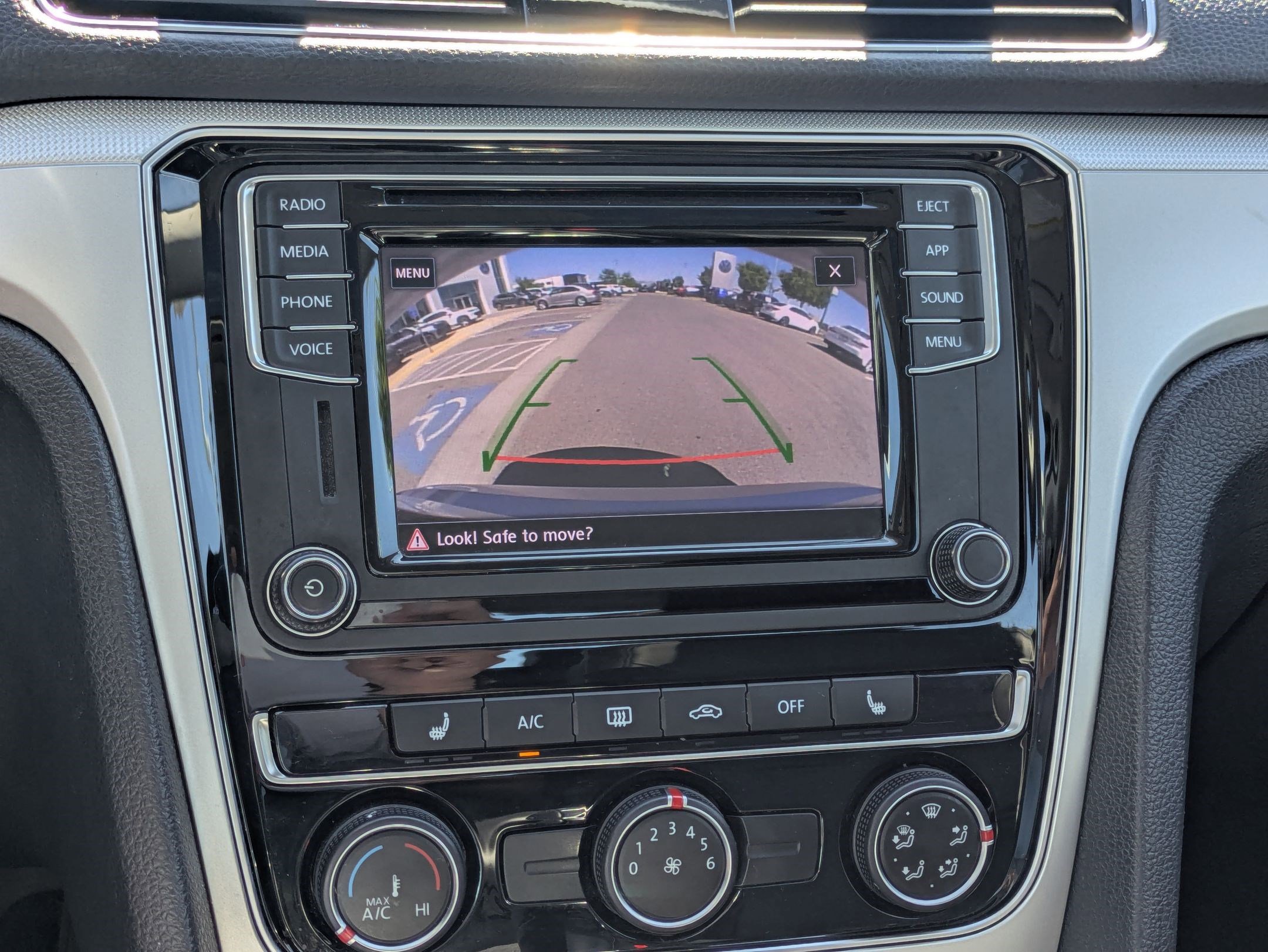 Used 2019 Volkswagen Passat 2.0T Wolfsburg FWD image 26
