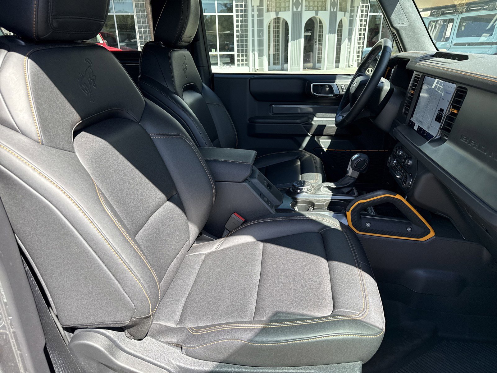 Used 2024 Ford Bronco Badlands image 33