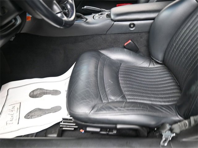 Used 2004 Chevrolet Corvette Convertible w/ Preferred Equipment Group image 15