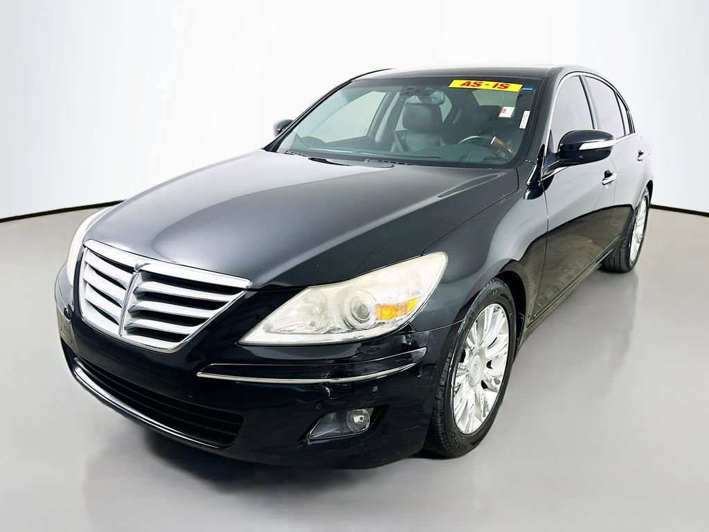 Used 2009 Hyundai Genesis 3.8 w/ Technology Pkg 4 RWD image 3