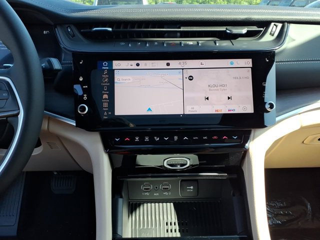 New 2026 Jeep Grand Cherokee L Limited w/ Luxury Tech Group II AWD/4WD image 7