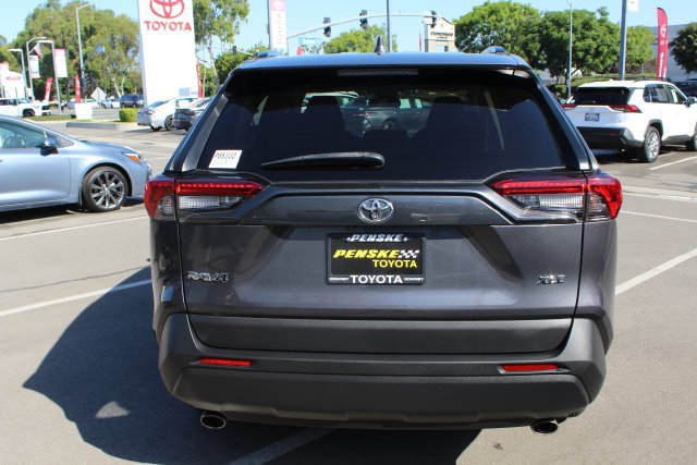 Certified 2022 Toyota RAV4 XLE FWD image 14