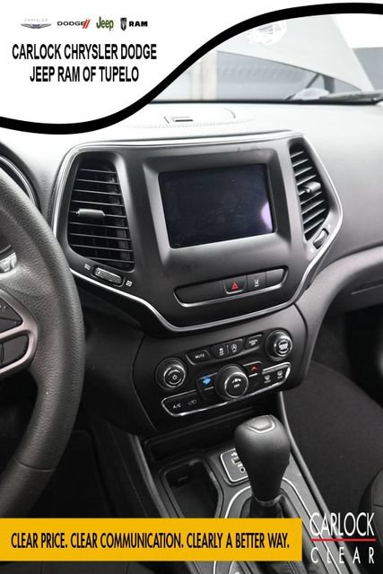 Used 2021 Jeep Cherokee Latitude FWD image 21