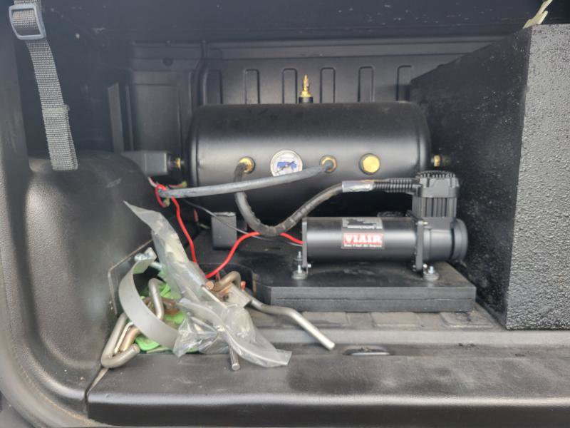 Used 2005 HUMMER H2 SUT w/ Preferred Equipment Group image 56