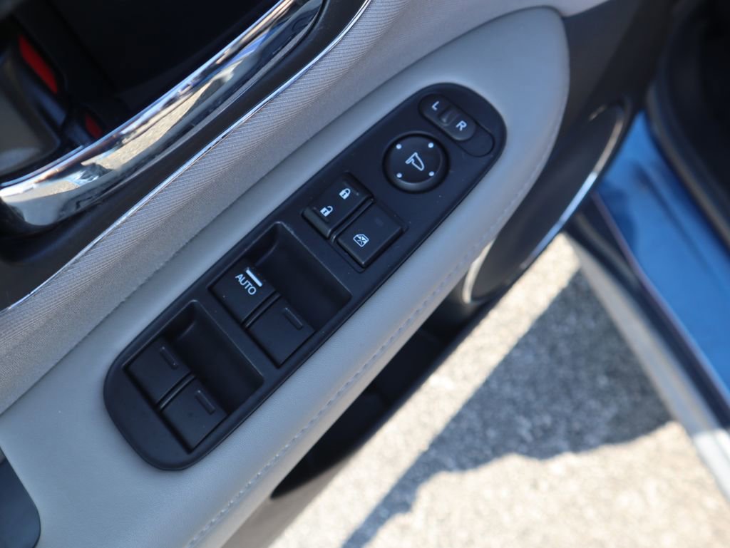 Used 2017 Honda HR-V EX image 19