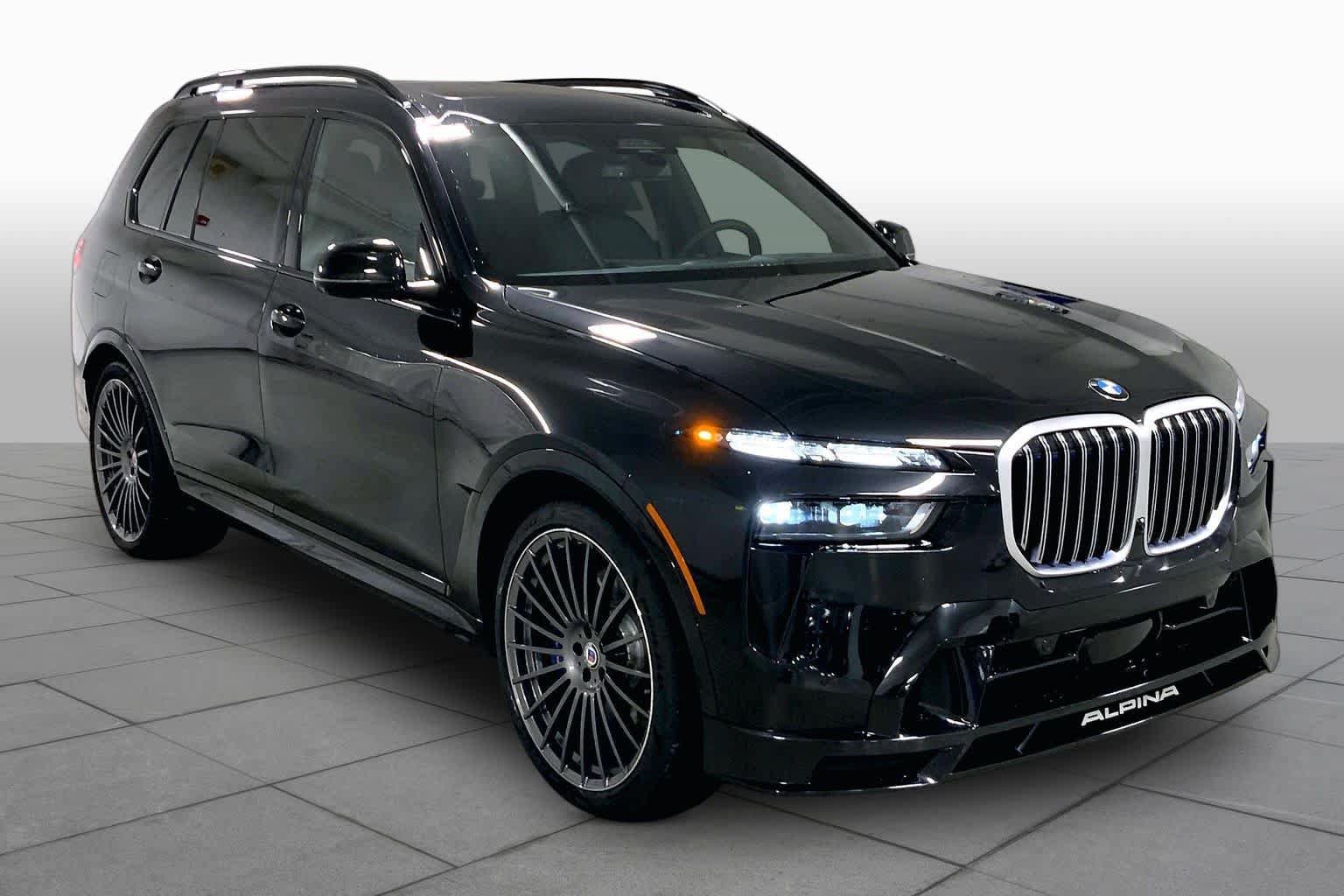 New 2026 BMW ALPINA XB7 AWD/4WD image 2