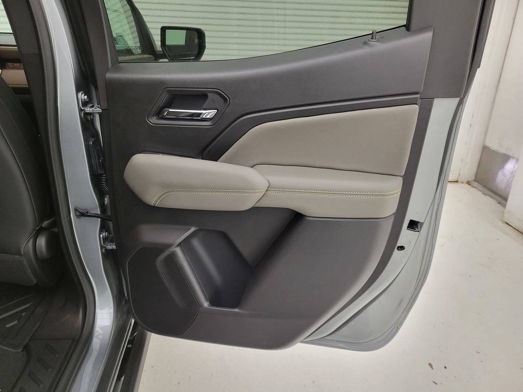 New 2026 Chevrolet Colorado ZR2 w/ Technology Package image 44