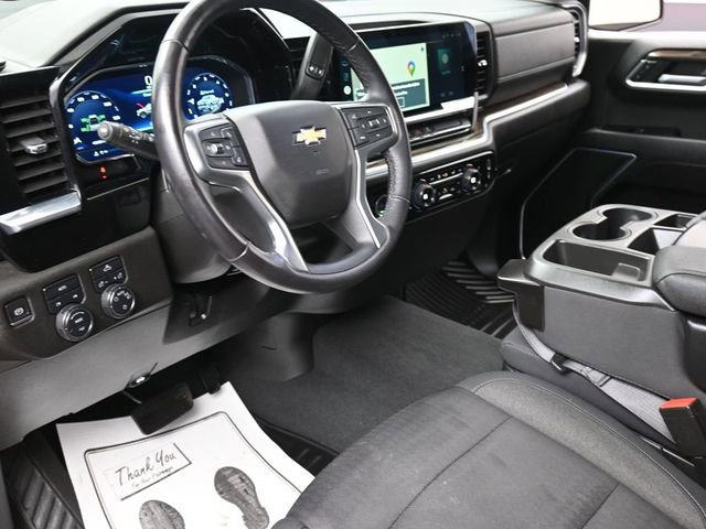 Used 2022 Chevrolet Silverado 1500 LT image 14
