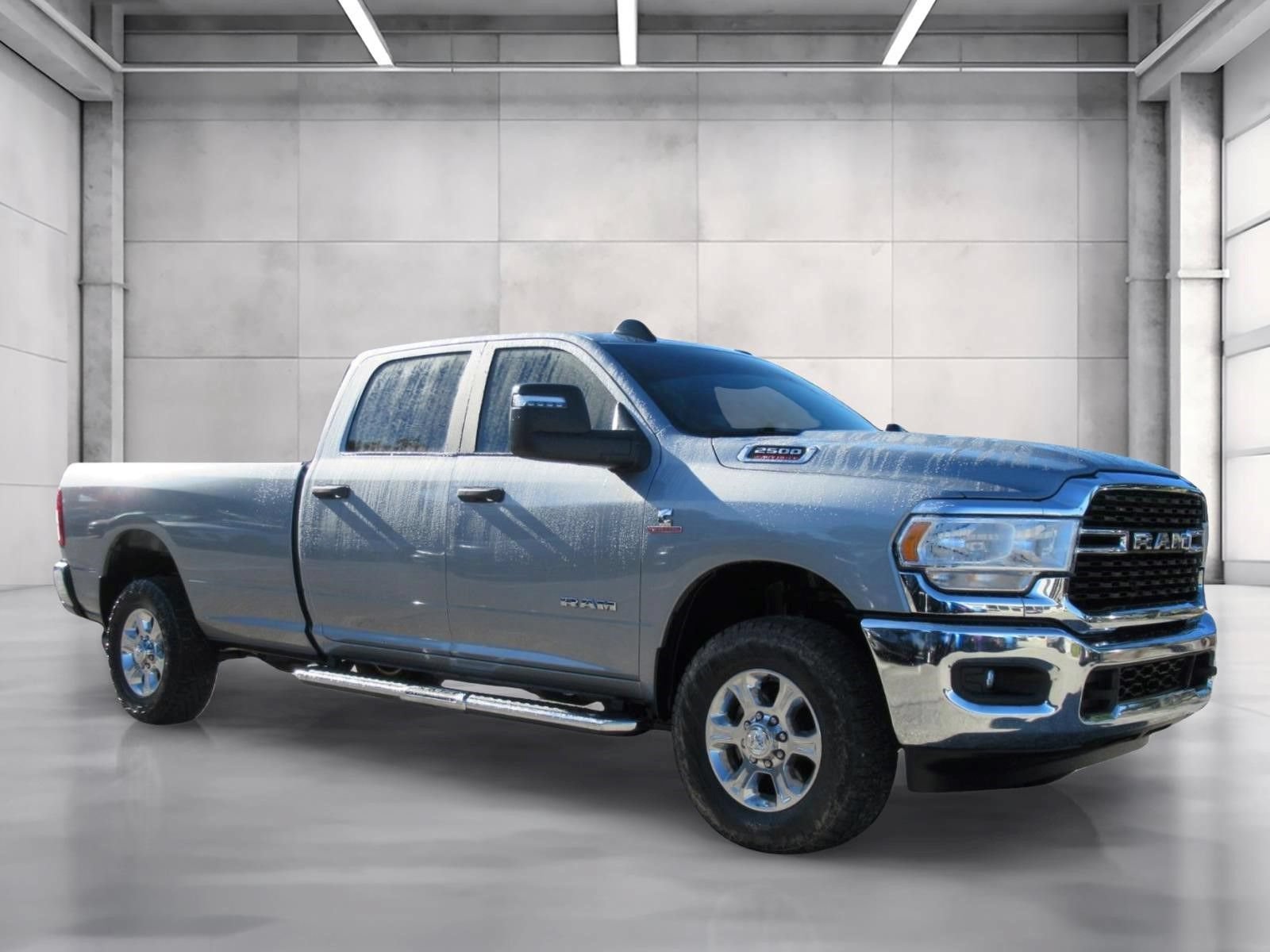 Used 2024 RAM 2500 Big Horn AWD/4WD image 1