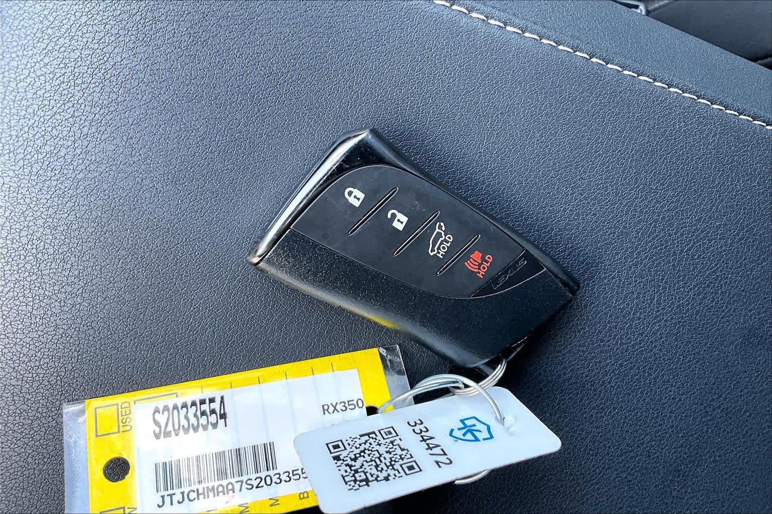 Used 2025 Lexus RX 350 Premium w/ Accessory Package (Z1) FWD image 15