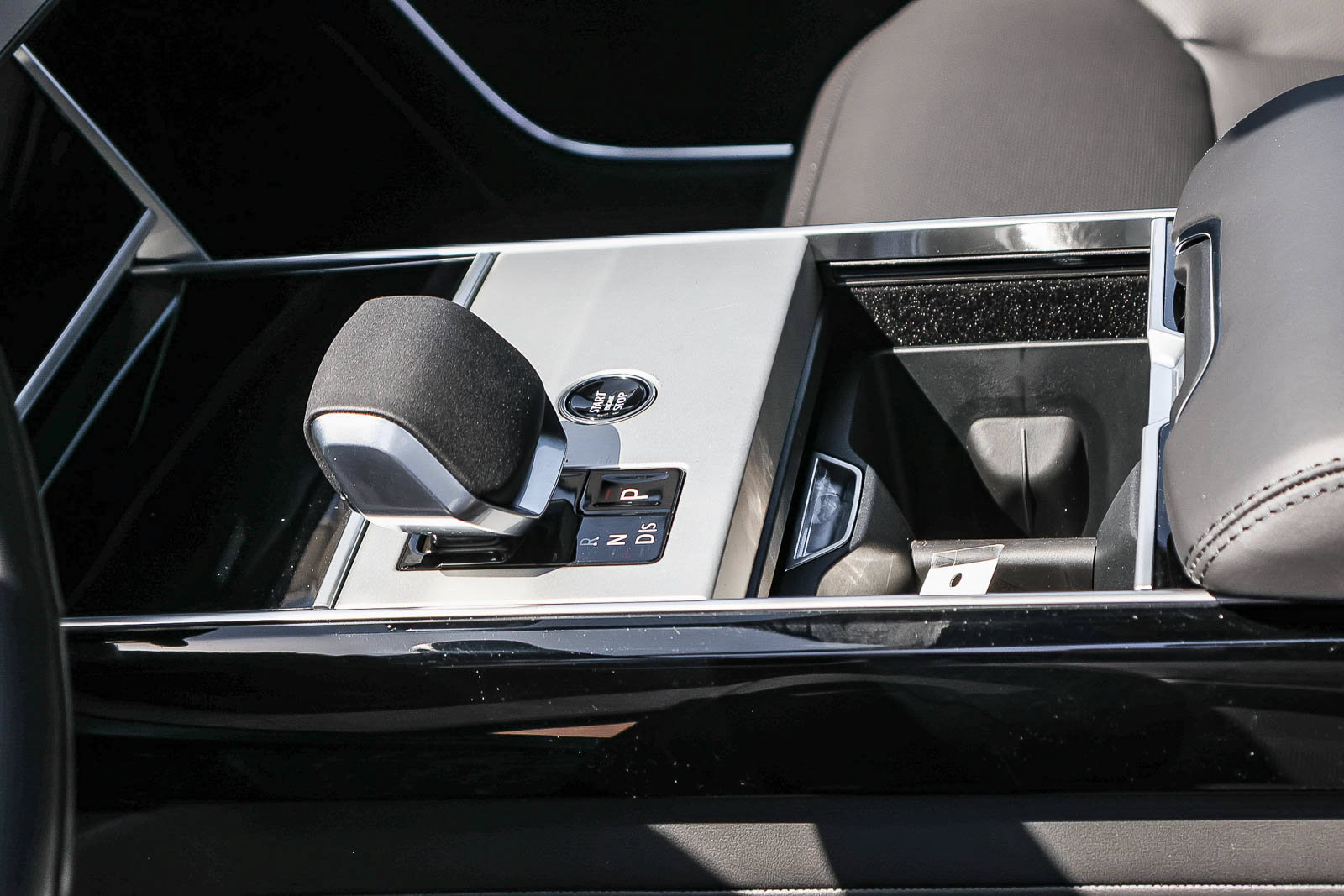 New 2026 Land Rover Range Rover SE AWD/4WD image 23