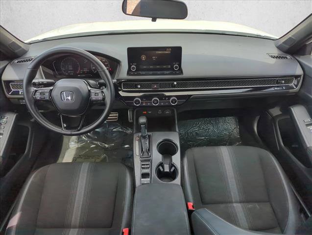 Used 2023 Honda Civic Sport image 16