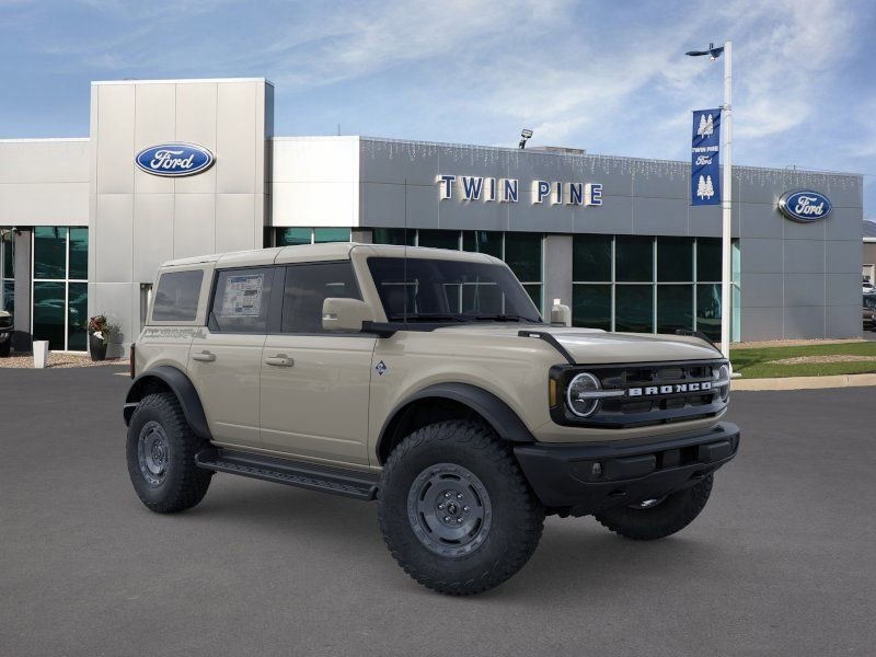 New 2025 Ford Bronco Outer Banks w/ Sasquatch Package AWD/4WD image 7