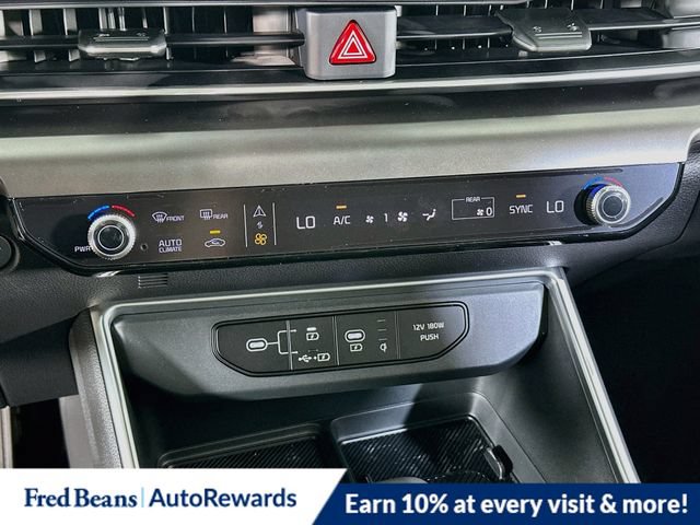 New 2025 Kia Carnival SX Prestige FWD image 22