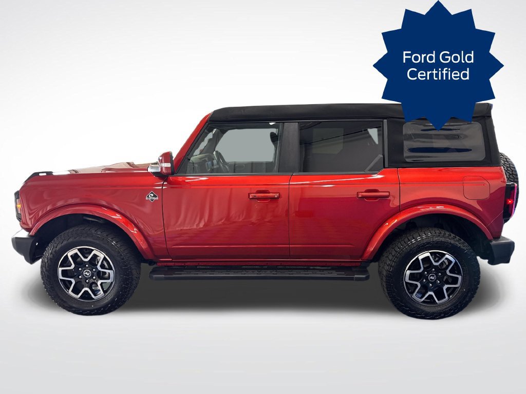 Used 2023 Ford Bronco Outer Banks AWD/4WD image 2