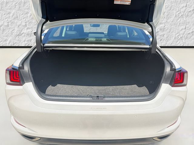 Used 2023 Lexus ES 350 w/ Premium Package FWD image 12