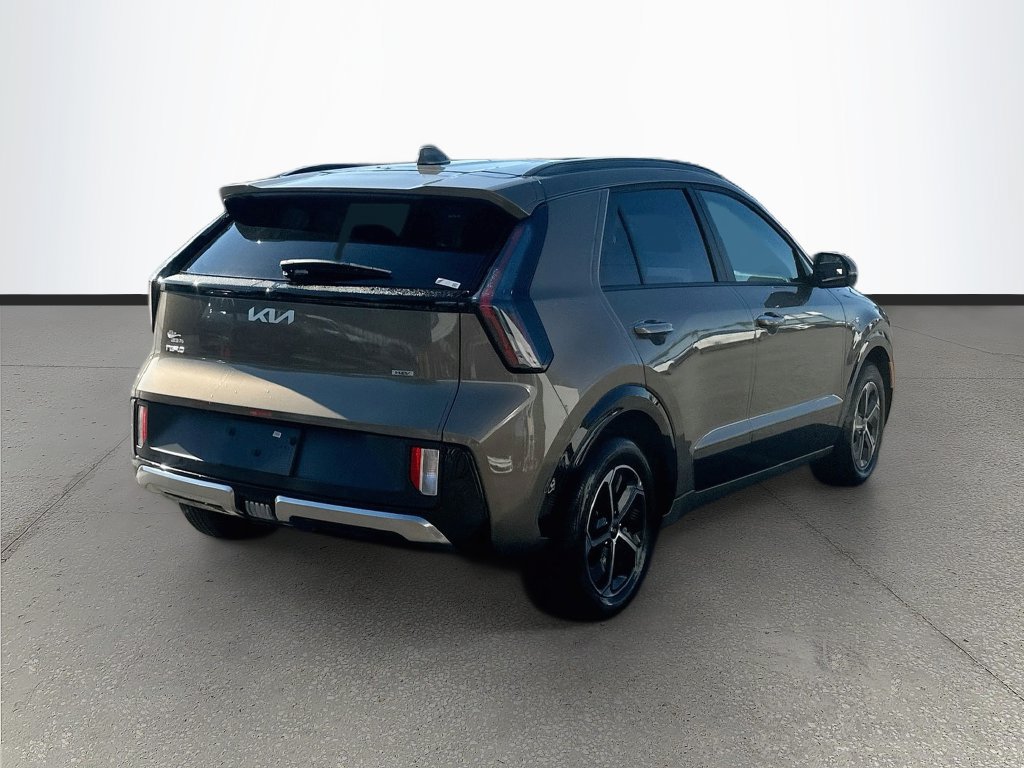 New 2027 Kia Niro FWD image 7