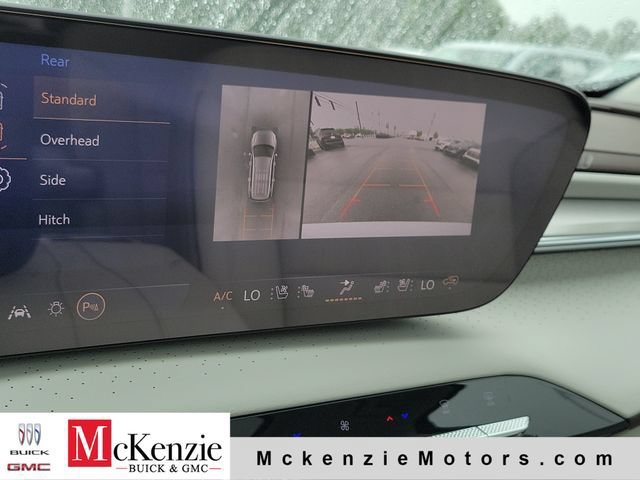 New 2026 Buick Enclave Avenir w/ Super Cruise Package FWD image 16