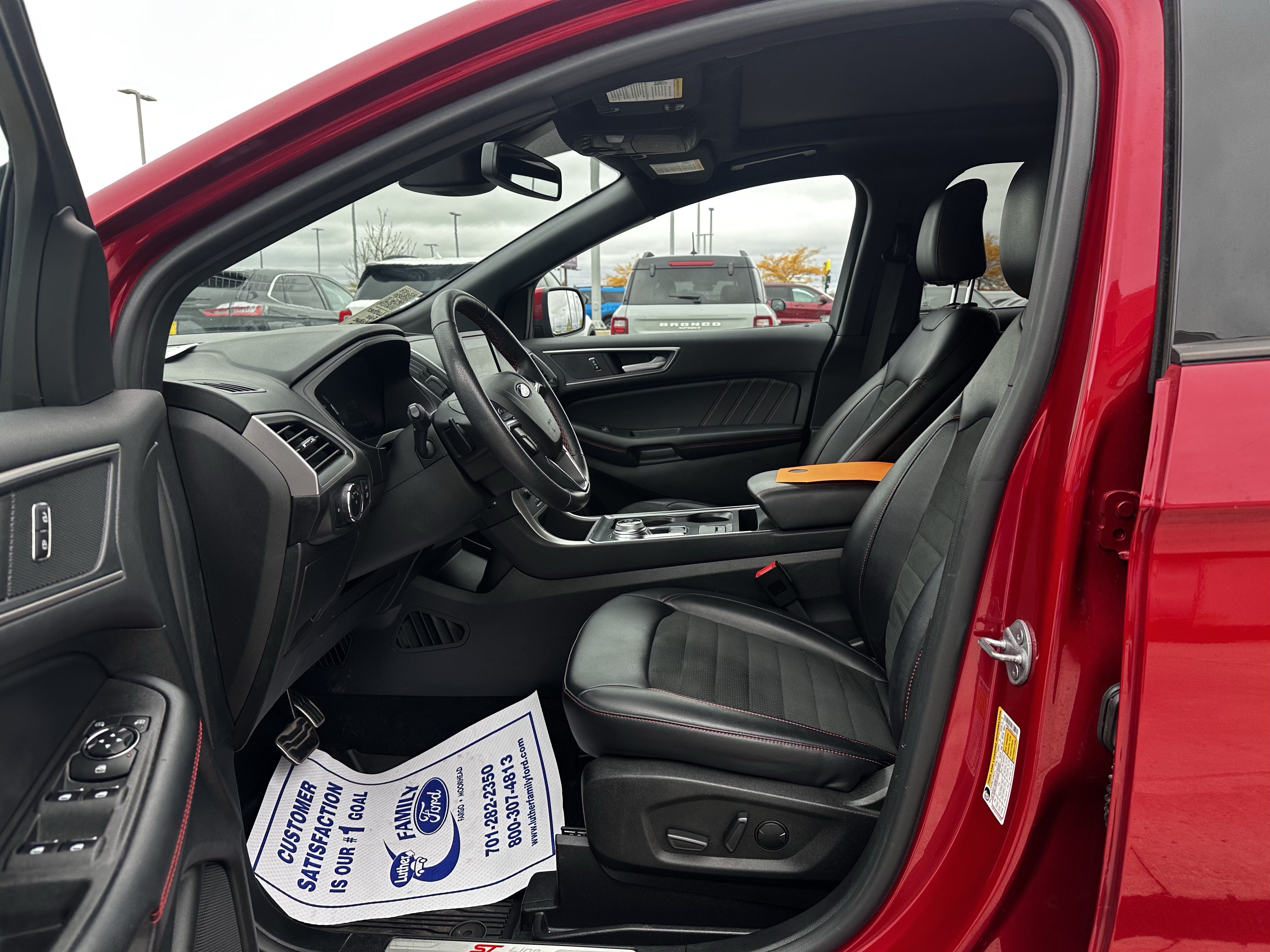 Certified 2023 Ford Edge ST-Line w/ Class II Trailer Tow Package AWD/4WD image 20