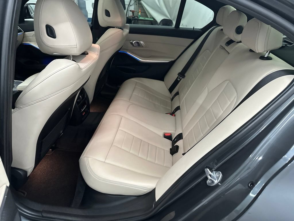 Used 2019 BMW 330i Sedan w/ Convenience Package RWD image 24