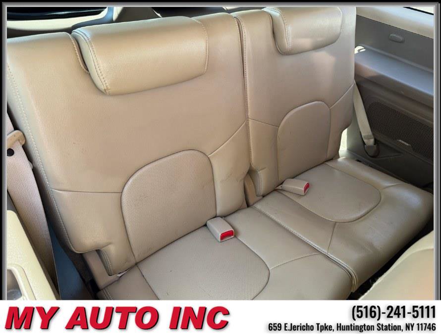 Used 2011 Nissan Pathfinder LE w/ Navigation Pkg image 33