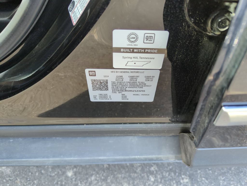 Used 2025 Cadillac XT5 Premium Luxury FWD image 38