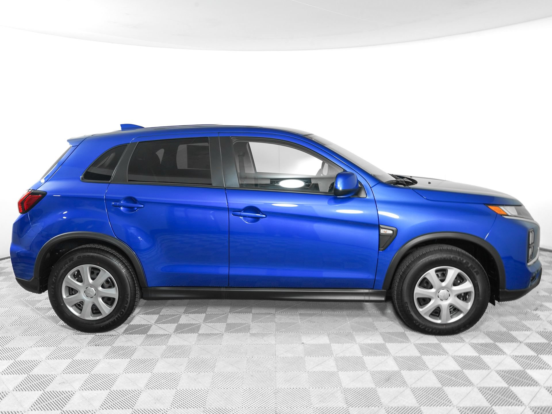 New 2027 Mitsubishi Outlander Sport FWD image 5