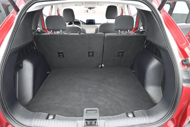 Used 2022 Ford Escape SE w/ SE Sport Appearance Package FWD image 18