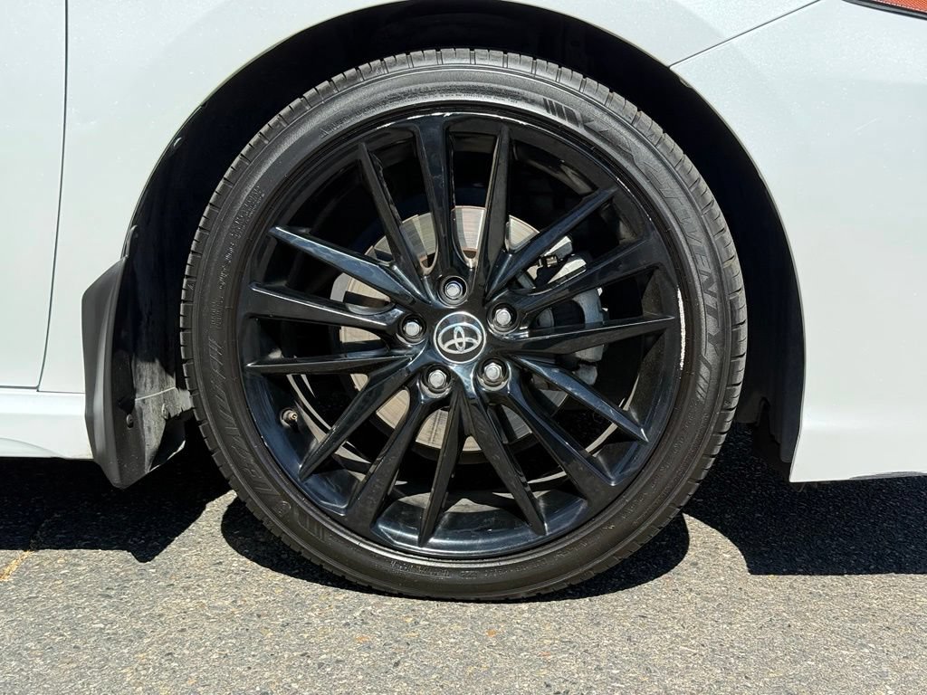 Used 2021 Toyota Camry XSE FWD image 15